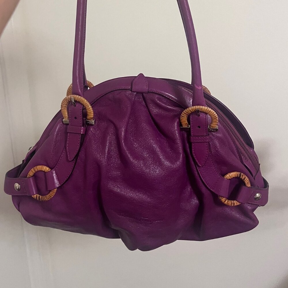 Salvatore Ferragamo Shoulder Bag in Purple